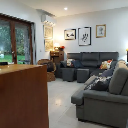 Cottage, Casa Do Laranjal - Near ジェレス
