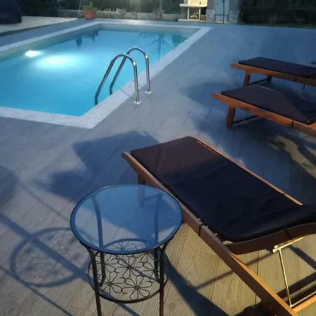 Holiday home Cottage, Casa Do Laranjal - Near *