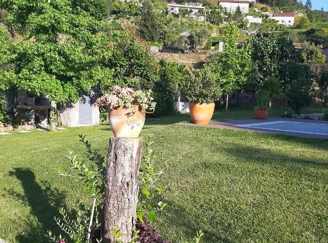 Cottage, Casa Do Laranjal - Near Дом отдыха