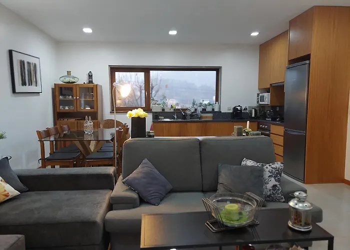 Cottage, Casa Do Laranjal - Near * ジェレス