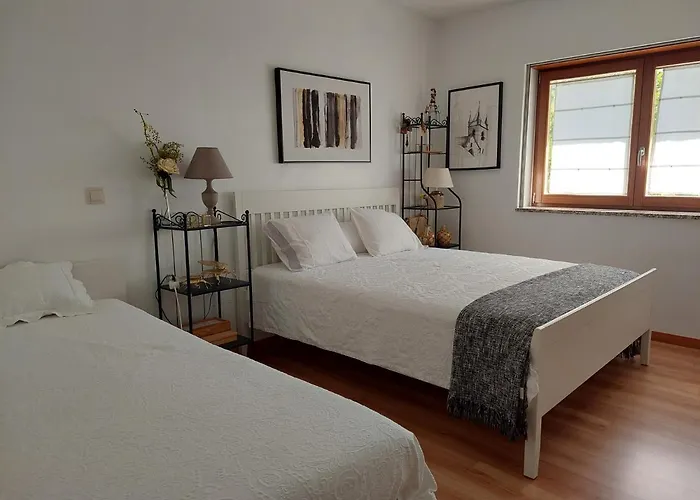 Дом отдыха Cottage, Casa Do Laranjal - Near Герес