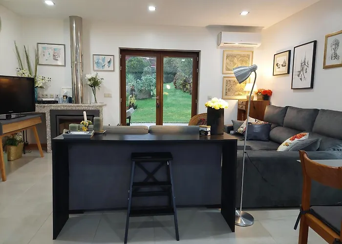 Дом отдыха Cottage, Casa Do Laranjal - Near Герес