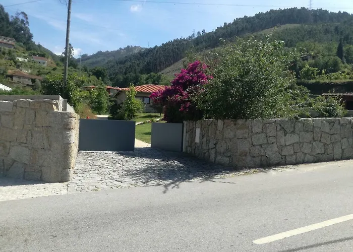 Cottage, Casa Do Laranjal - Near